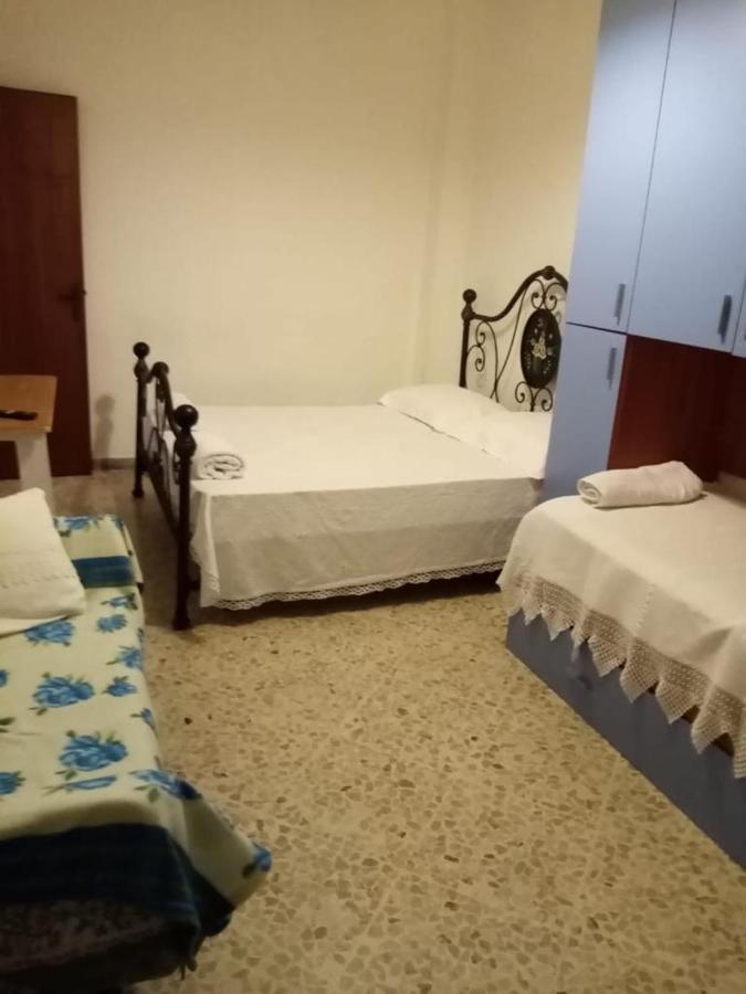 הוילה טורה קאנה Dimora Storica Fronte Mare Con Terrazzo Privato מראה חיצוני תמונה
